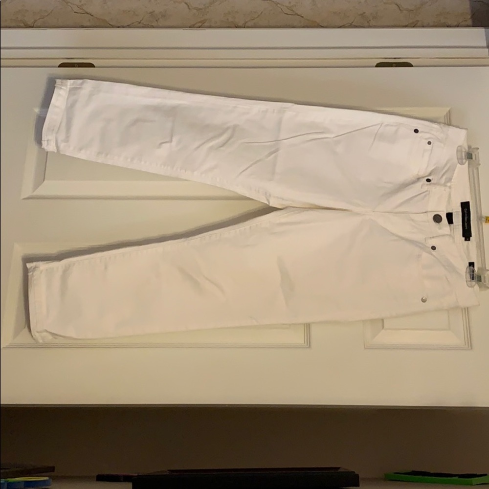 White Calvin Klein Capri